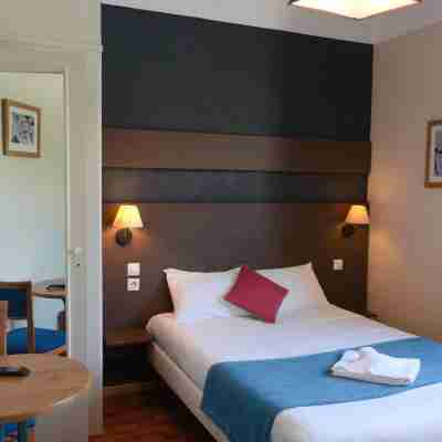 Hotel La Maison De Savoie Rooms