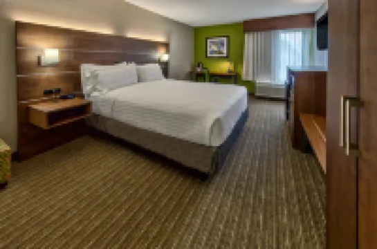 โรงแรม Holiday Inn Express Memphis Medical Center Midtown บาย IHG