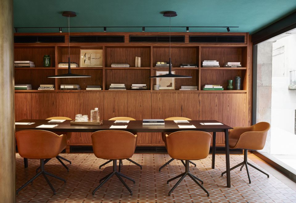 1. Kimpton ..
