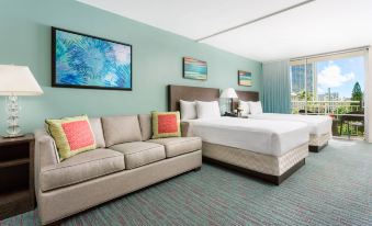 Courtyard by Marriott Waikiki Beach