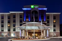 Holiday Inn Express & Suites Hope Mills-Fayetteville Arpt Hotels in Hope Mills
