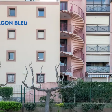 Le Lagon Bleu