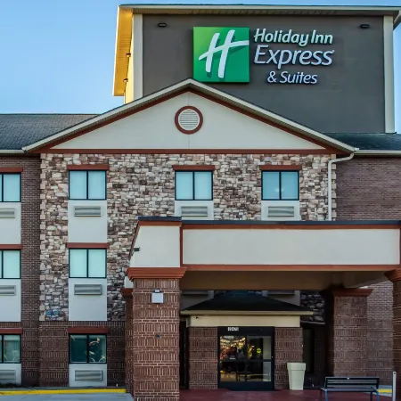 Holiday Inn Express & Suites OLATHE SOUTH by IHG