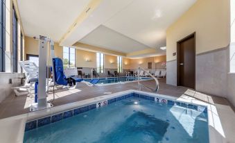 Comfort Suites