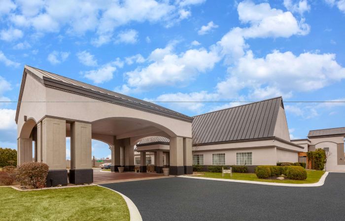 Days Inn by Wyndham Austintown
