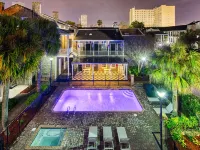 Maison Saint Charles Hotels near Clay Square