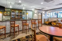Clarion Inn Columbia Airport - Bares