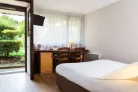 Comfort Hotel Lens - Noyelles Godault Hotels in Carvin