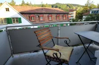 Casa Schilling: 2.5 Rooms with Balcony Near Hospital, University