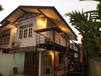 P.L.P Guesthouse - Mae Hong Son Hotels near Wat Phra That Doi Kongmu