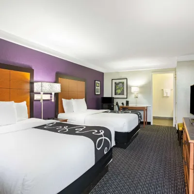 La Quinta Inn by Wyndham San Marcos Hotels near Dunbar Park