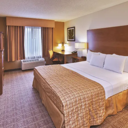 La Quinta Inn & Suites by Wyndham Danbury