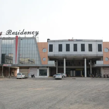Hotel Galaxy Residency