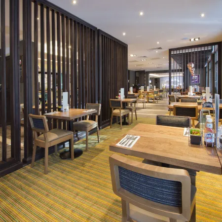 Premier Inn Bristol City Centre (Finzels Reach) Отели рядом с достопримечательностью «Королевская площадь»