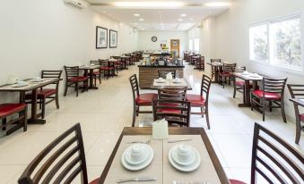 Hotel Tainá - Aeroporto Cuiabá