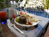 Hotel Santo Tomas / Historical Property Hotels in San Jose