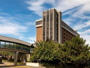 Coast Wenatchee Center Hotel