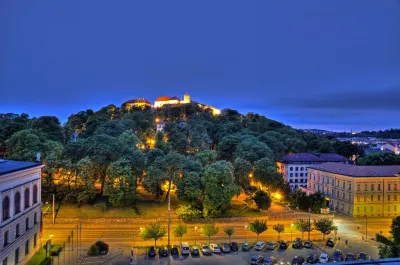 Hotel International Brno Hotel dekat University Campus Bohunice