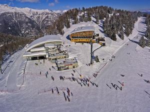 Tevini Dolomites Charming Hotel