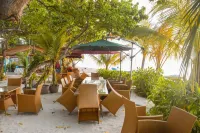 Lumeire Sands, Guraidhoo Hotels in Maadhoo