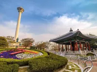 Raviens The Bayment Nampo Hotels near Seo-Gu