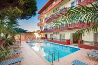 Alea Hotel Apartments - ติดทะเล
