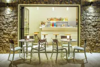 Core Hotel Polychrono - Baarit