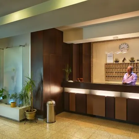 Paritsa Hotel