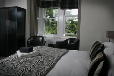 Townhouse Rooms Hotels near Truro and Penwith College