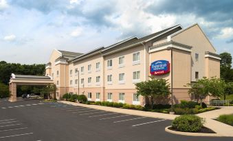 Fairfield Inn & Suites State College