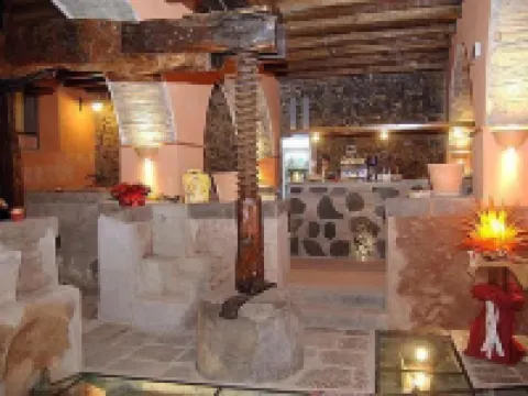 イル チレージオ デッレトナ ジャッレのホテル