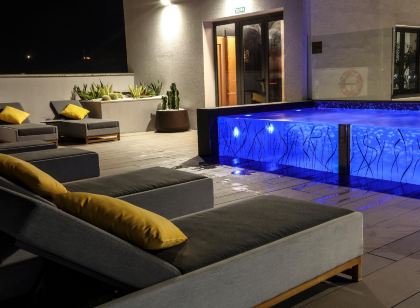 Design Plus Bex Hotel