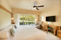 Occidental Punta Cana - All Inclusive Hotels in Баваро