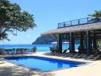 Phi Phi Long Beach Resort & Villa