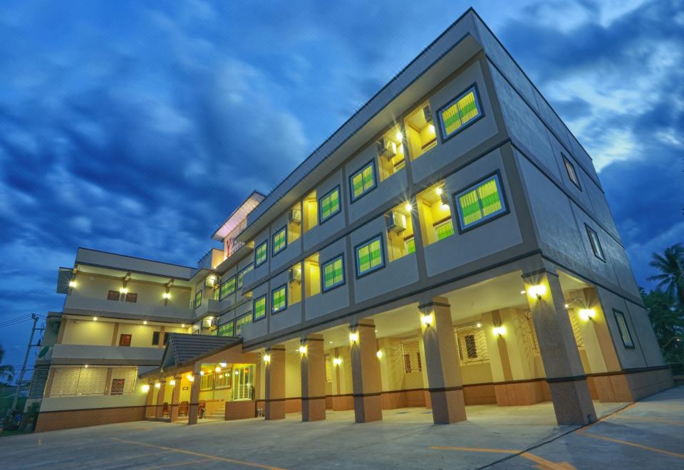 hotel overview picture