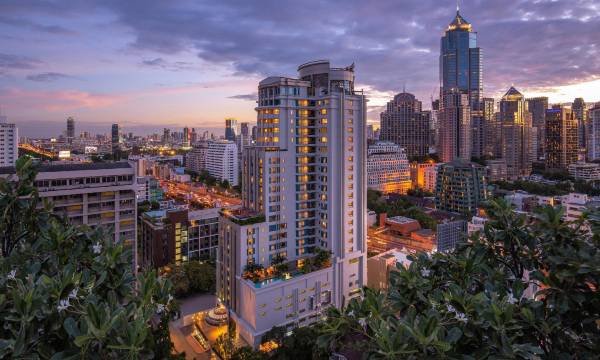 DoubleTree by Hilton Bangkok Ploenchit