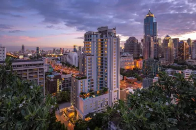 DoubleTree by Hilton Bangkok Ploenchit Hotels in Bangkok