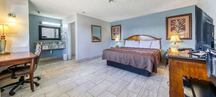 Rodeway Inn & Suites Hoteles en Winter Haven