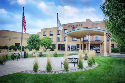 Courtyard Fargo Moorhead, MN Hotels near Fargo Civic Center