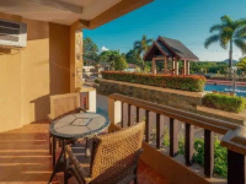 Coron Westown Resort Hoteles en Corón