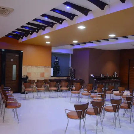 Hotel Galaxy Residency