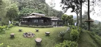 Masada Village Hotels near Demang Park, JONGGOL: BHUTAN VAN JAVA