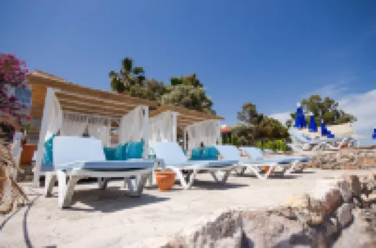 Mojo Otel Beach Hotel di Erdemli