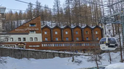 Hotel Petit Palais Hotels near Cervino Ski Paradise Breuil-Cervinia Valtournenche