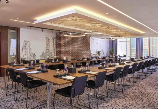 Mercure Dubai Barsha Heights