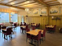 Alpenrose Hotel and Gardens - breakfast