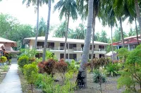 Coconhuts Beach Resort
