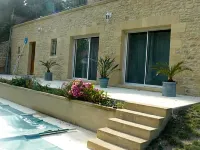 Chambres d'Hôtes & Gites Pouget Hotels in Meyrals