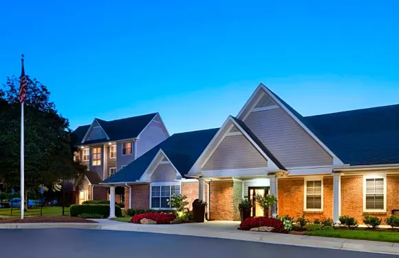 索內斯塔ES套房-亞特蘭大阿爾普哈雷塔北點購物中心