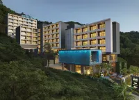 Hotel Ikon Phuket Hotel in zona The Aristo Condo Karon Beach
